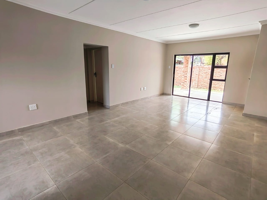 3 Bedroom Property for Sale in Van Der Hoff Park North West